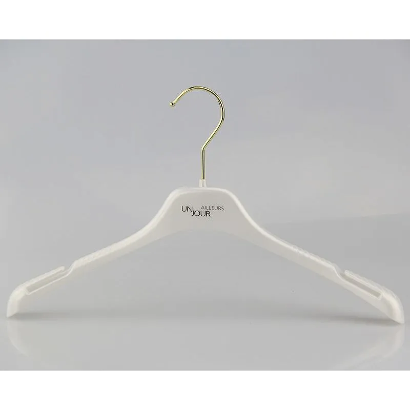 YT special shoulder white plastic hanger for unisex clothes hanger