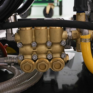 Gasoline engine 150bar high pressure drain sewer pipeline cleaning machine