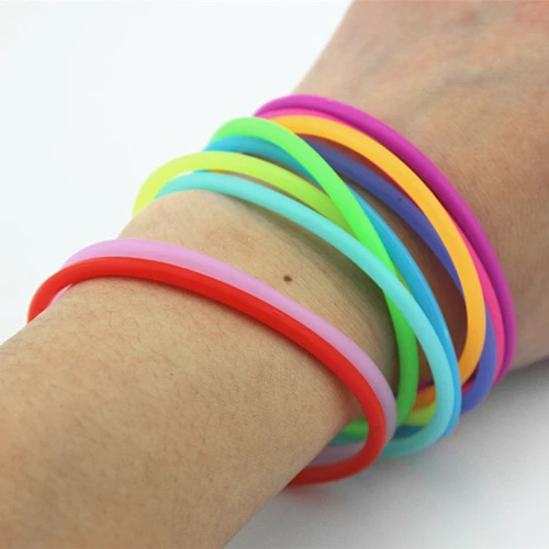 New Luminous Bracelet Glow In The Dark Silicone Wristband Girls charms bracelet for  women or Unisex