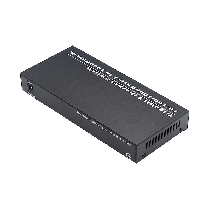4F4E 10/100M Fast Ethernet switch 20KM Fiber Optical Media Converter Single  Mode 4*RJ45