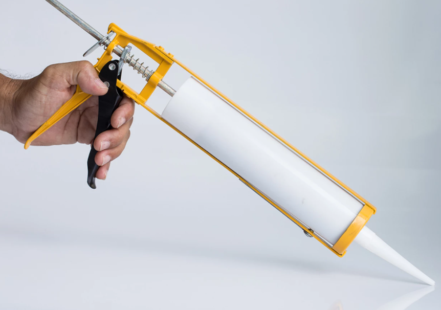 8 Steps To Caulk Countertop Backsplash