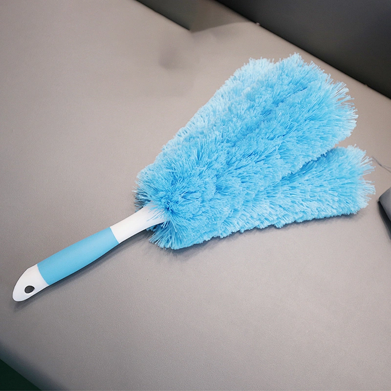 Hot Sale Long Handle Microfiber cleaning duster with 5 head to reach special space