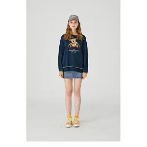 Wholesale couple pullover teddy bear knitwear crewneck sweater unisex custom intarsia sweater