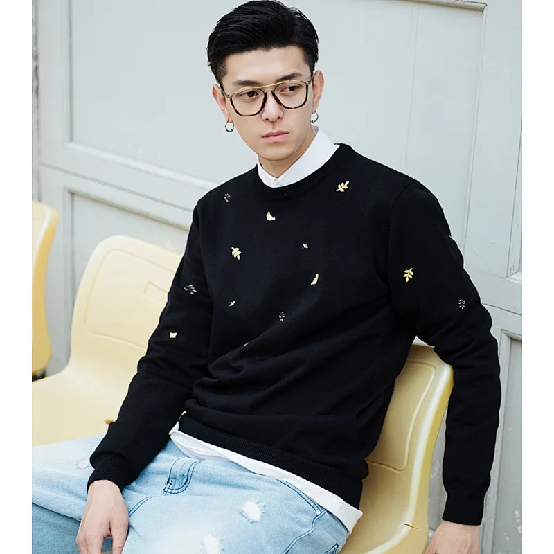 Fshion Korean oem knitwear gray men sweaters pullover with patches casual designer winter men sweaters