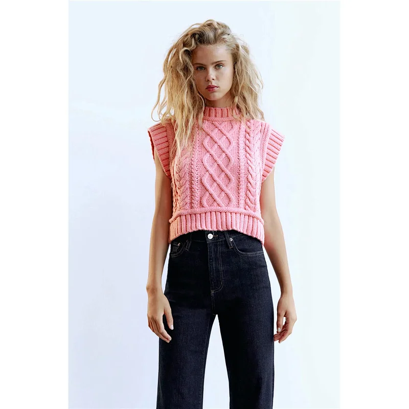 Sweet Fashion CabLe Knitted Cropped Women Vest Sweater High Neck Sleeveless Tops