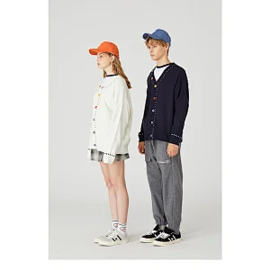 Custom wholesale printed logo knitwear couple thin sweater with buttons pullover sweater women