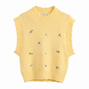 Women Sweet Fashion Floral Embroidery Knitted Vest Sweater Vintage High Neck Sleeveless Female Tops