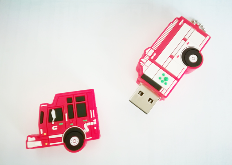 Fire Truck Shape Flash Drive 8GB