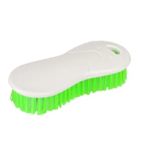 Plastic brush