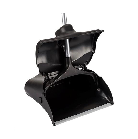 Plastic dustpan with cover