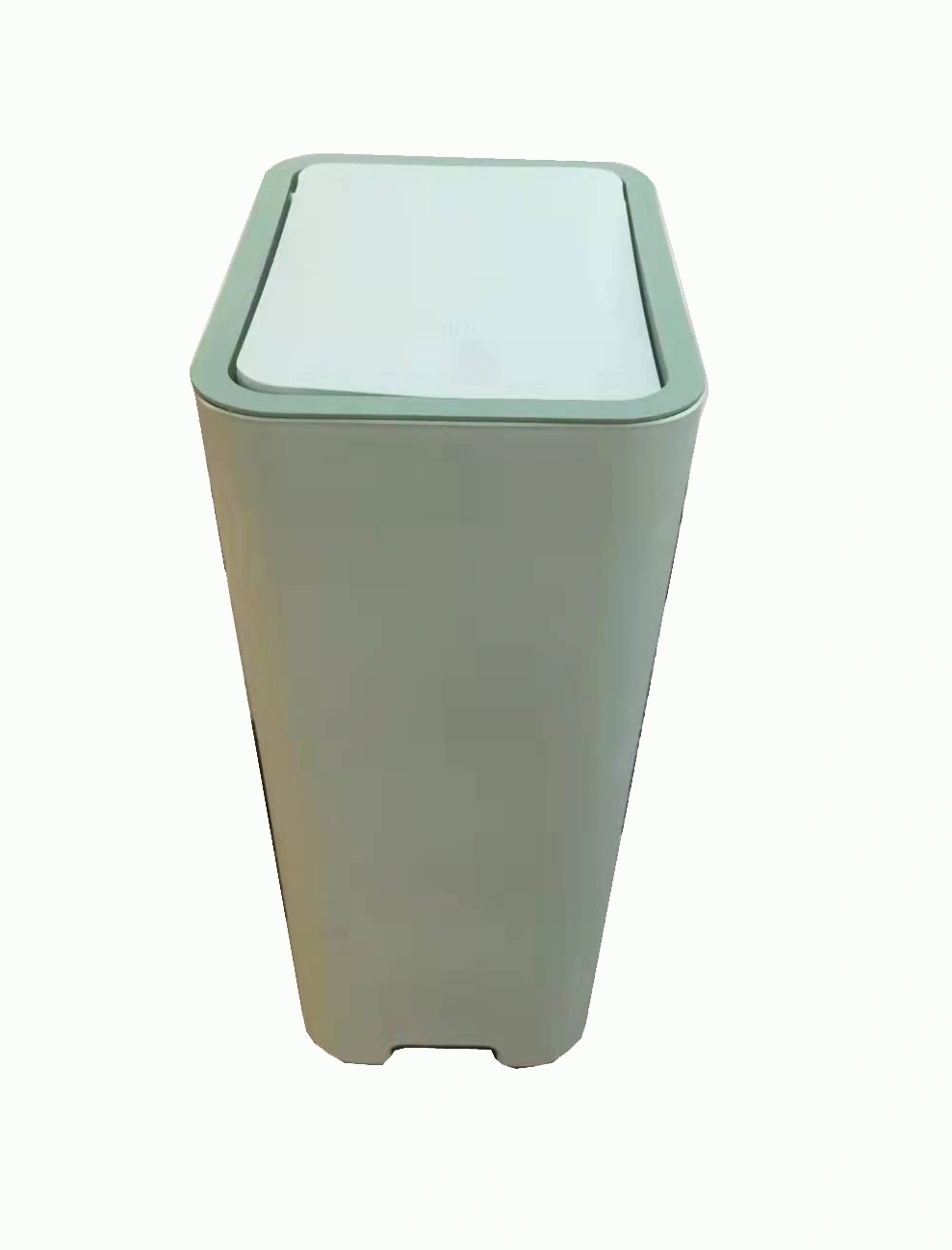 Square plastic trash bin with lid
