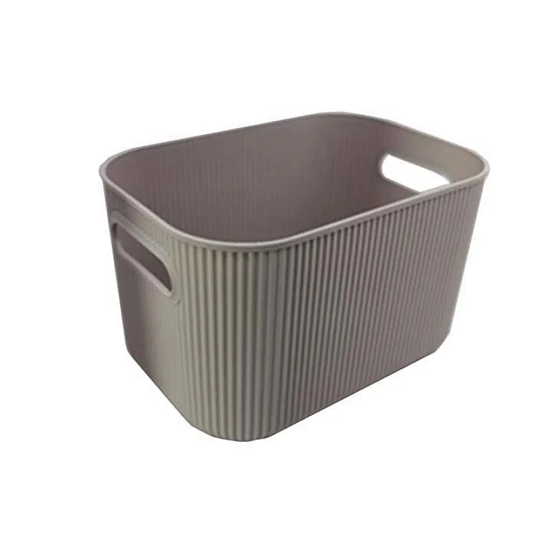 PLASTIC STORAGE CONTAINER WITH LID