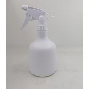 PLASTIC SPRAY BOTTLE
