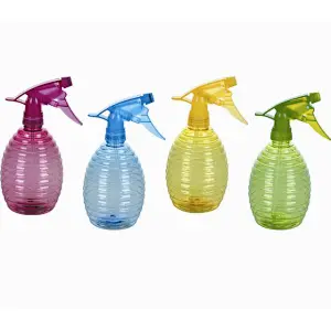 PLASTIC SPRAY BOTTLE