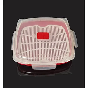 Plastic lunch box - microwave available