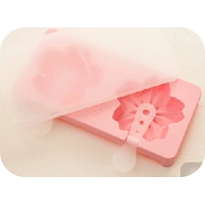 PLASTIC ICE MOULD