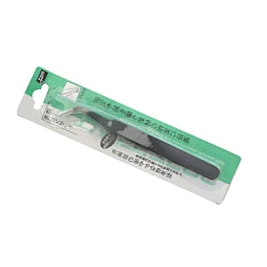 Tweezers