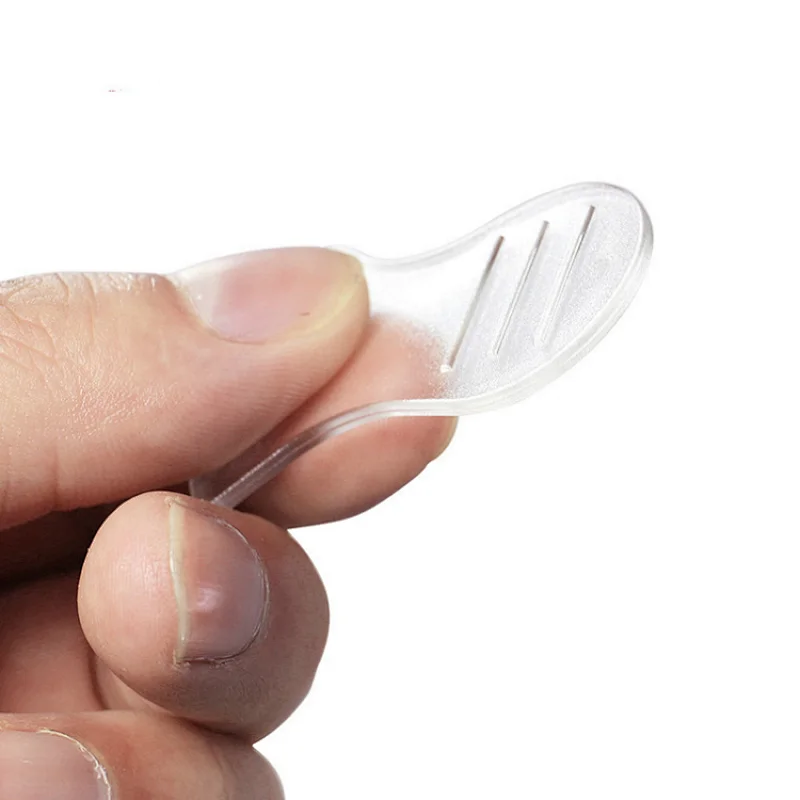 Y-Shaped Mascara Brush
