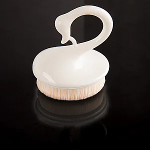 Swan Style Makeup Brush