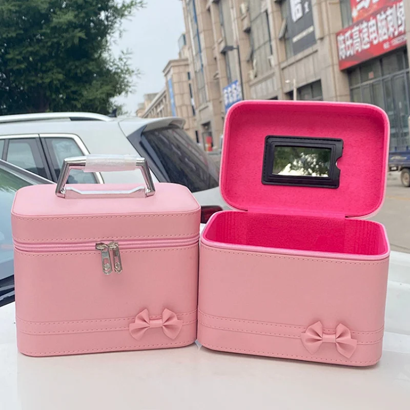 Hand Carry Cosmetic Case