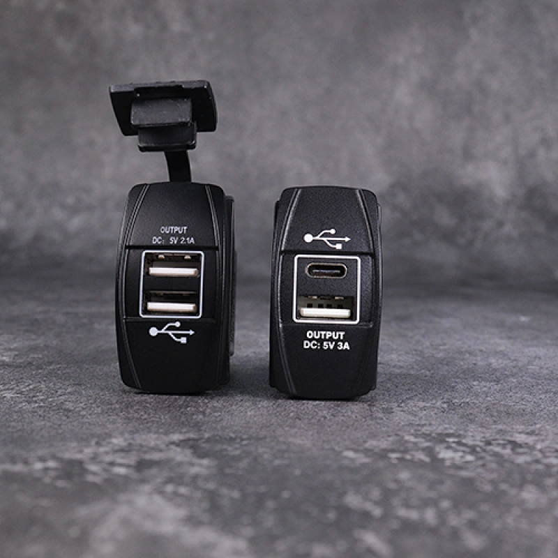 12 volt USB port