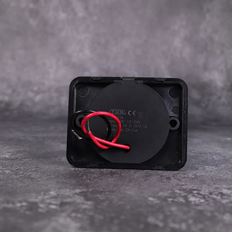 USB 2.0 charger