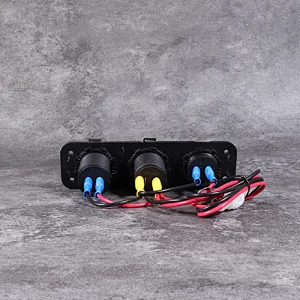 24 volt USB charger, truck USB charger, power socket car adapter for sale
