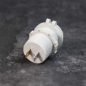 high quality 12V outlet in car, car lighter outlet adapter, USB to 12V plug
