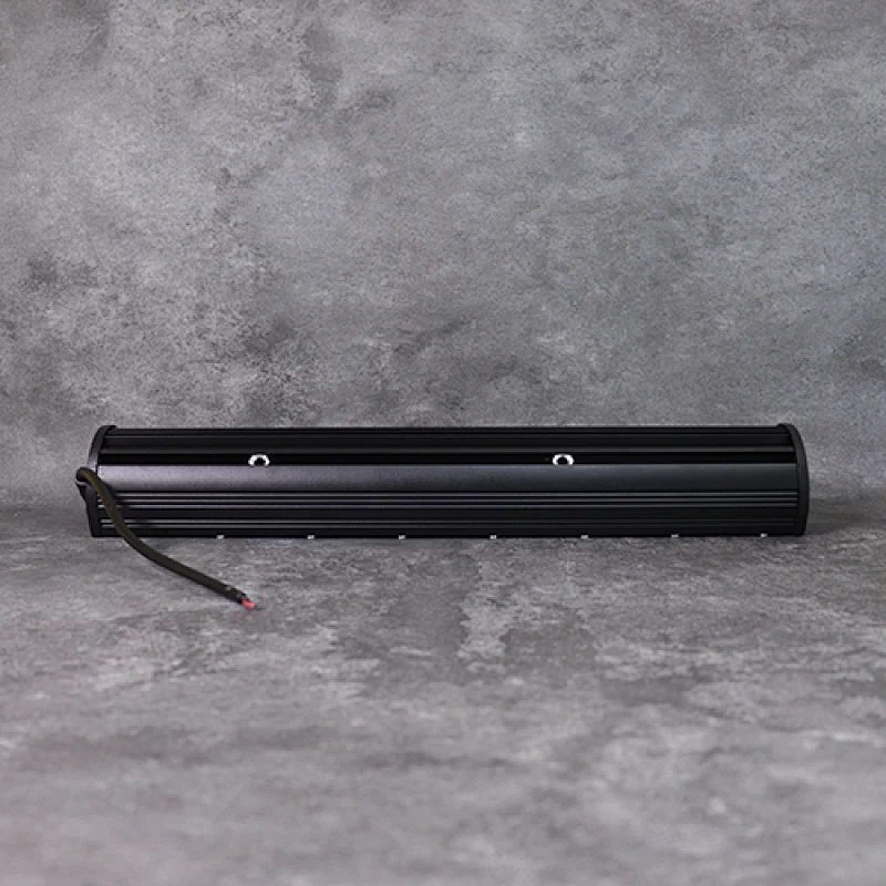 high-quality vehicle light bar, utv chase lights, light bar behind grill