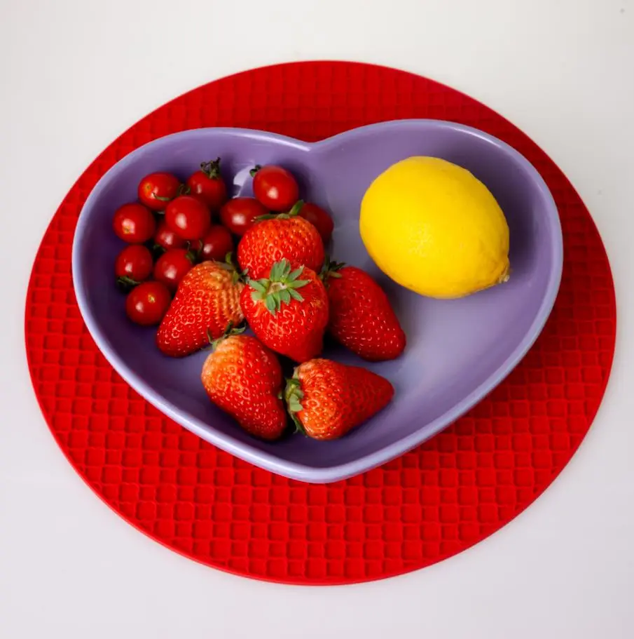 red-3.jpg