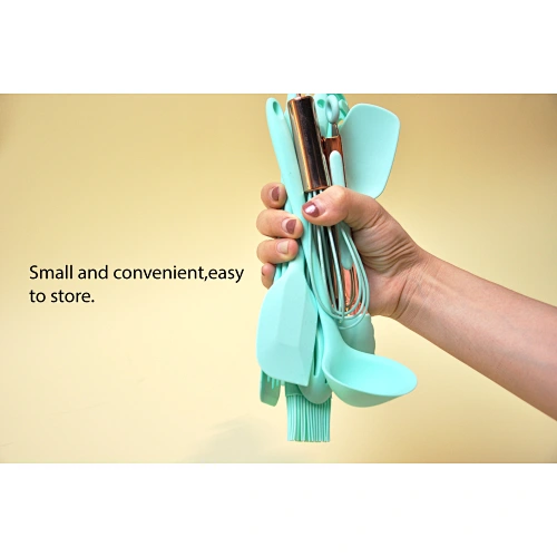 small silicone balloon whisk