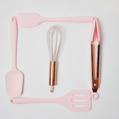 small silicone balloon whisk
