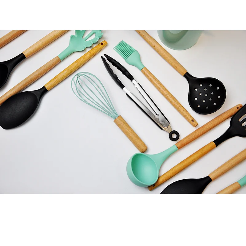 High Quality High Sales Lucky  Wooden Handle Milk  White Private Label Wooden Non-Stick Bambou Kitchen Utensils Set
