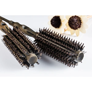 Wooden round brush
