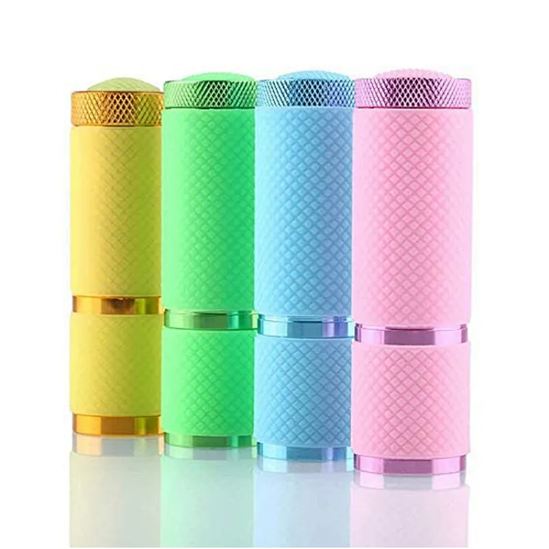 9 LED pocket flashlight