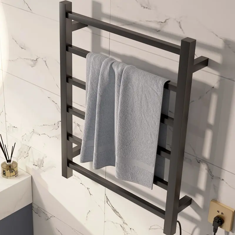 Black Heated Towel Rail Supplier 03
