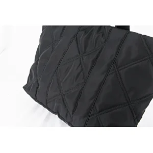19706 Fashion Quilted Tote Bag