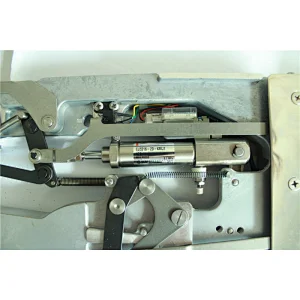 Samsung SM421 12MM Feeder