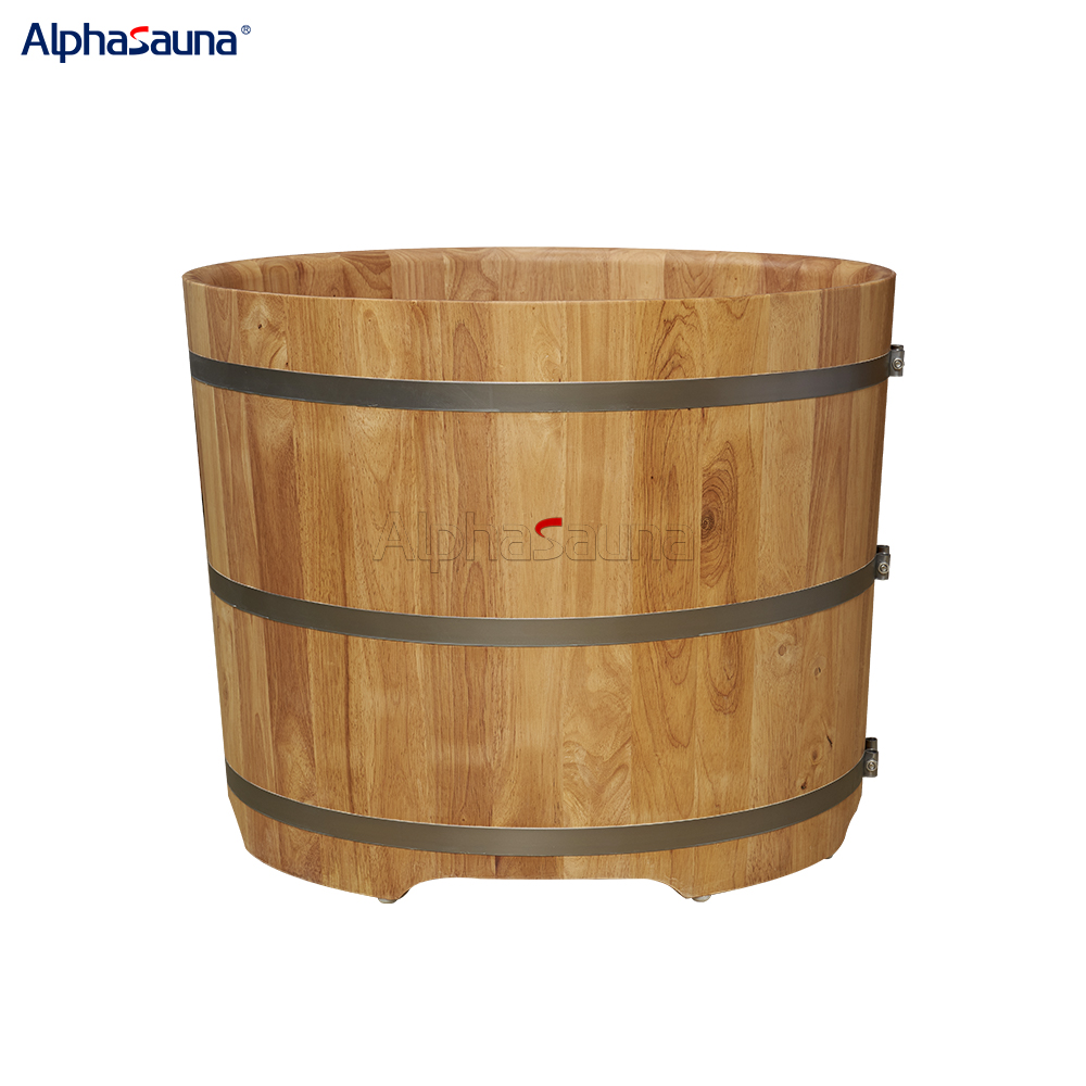 round wood soaking tub