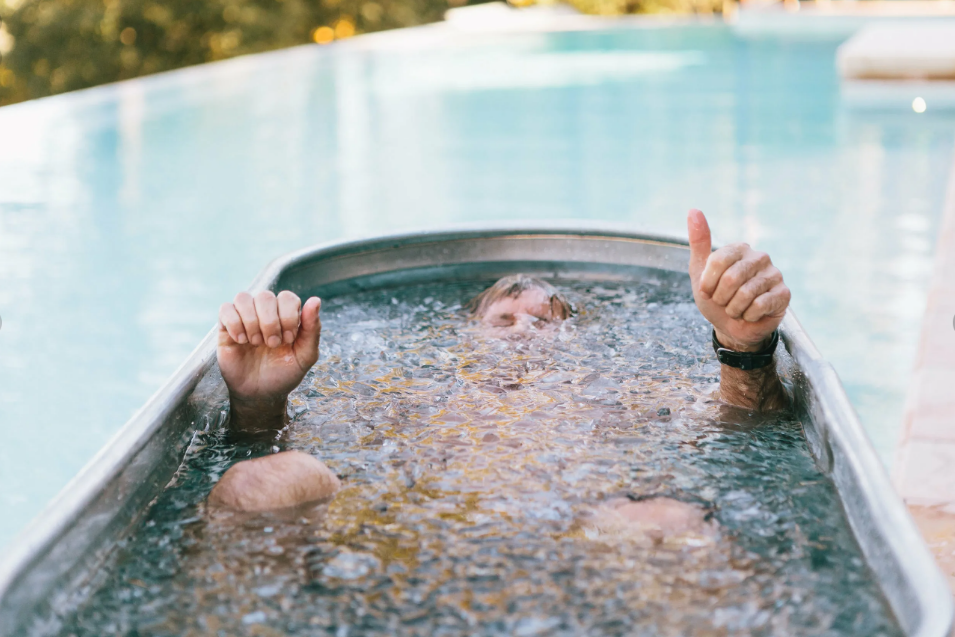 stock tank cold plunge