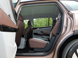 2021 Prime Power All-Wheel Drive Rear Space