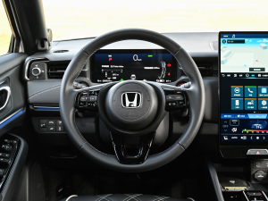 2022 E dynamic steering wheel