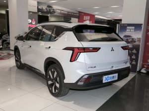 2022 hardcore version left rear 45 degrees
