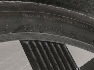 2022 hardcore version tire size