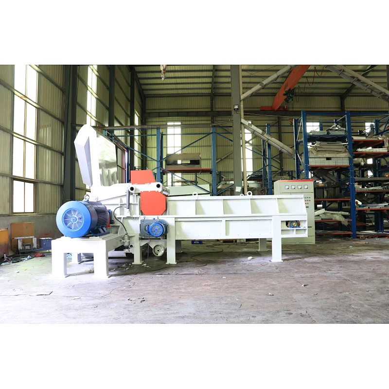 building formwork crusher can crush raw materials with iron nails