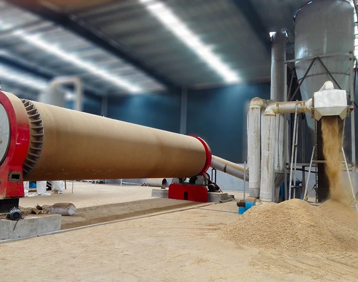 Rotary dryer to drying sawdust