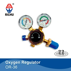 Single Stage British Type Gas Regulator With Two Gauges
