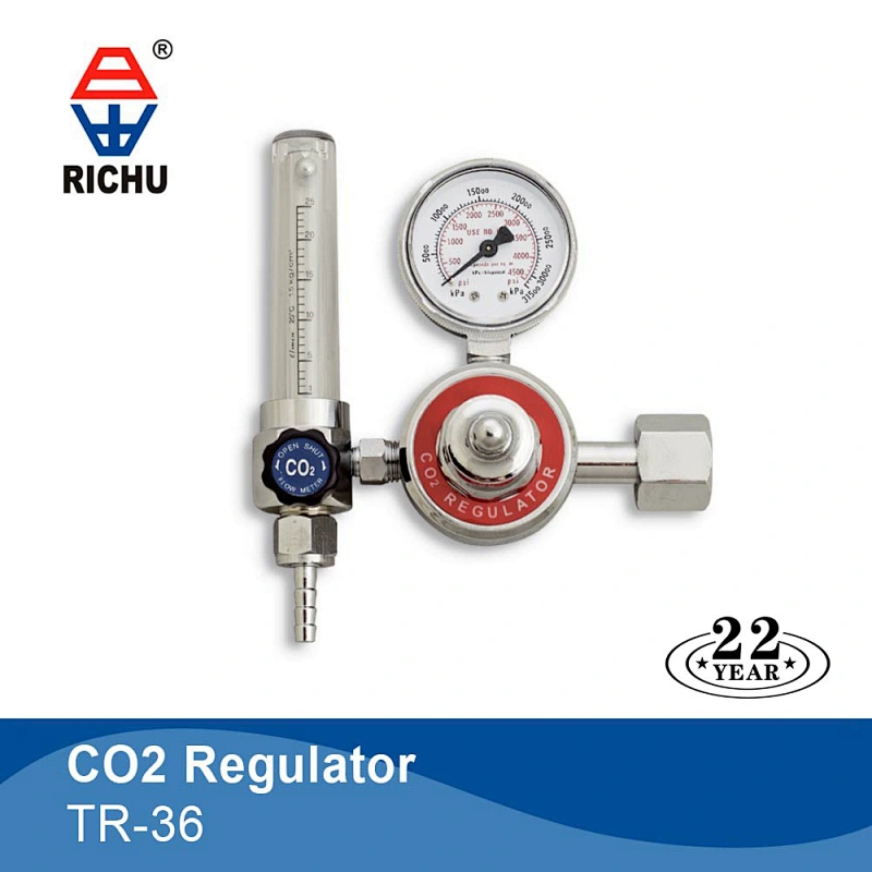 Single Stage British Type Gas Regulator With Two Gauges
