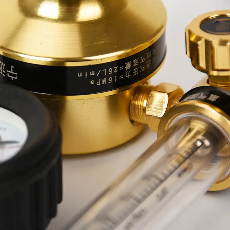 Gas regulator For LPG