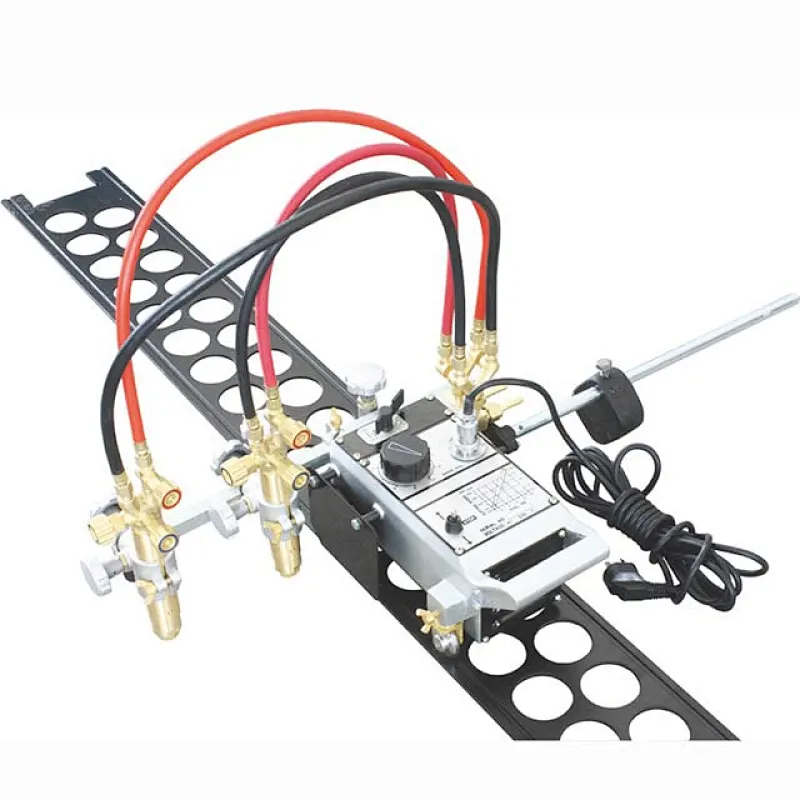 Straight line cutter for cutting machine